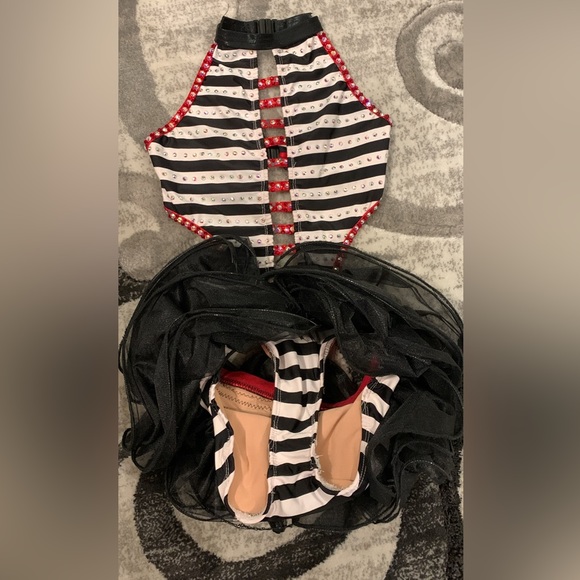 Girls dance costume - Child XS - Picture 3 of 3